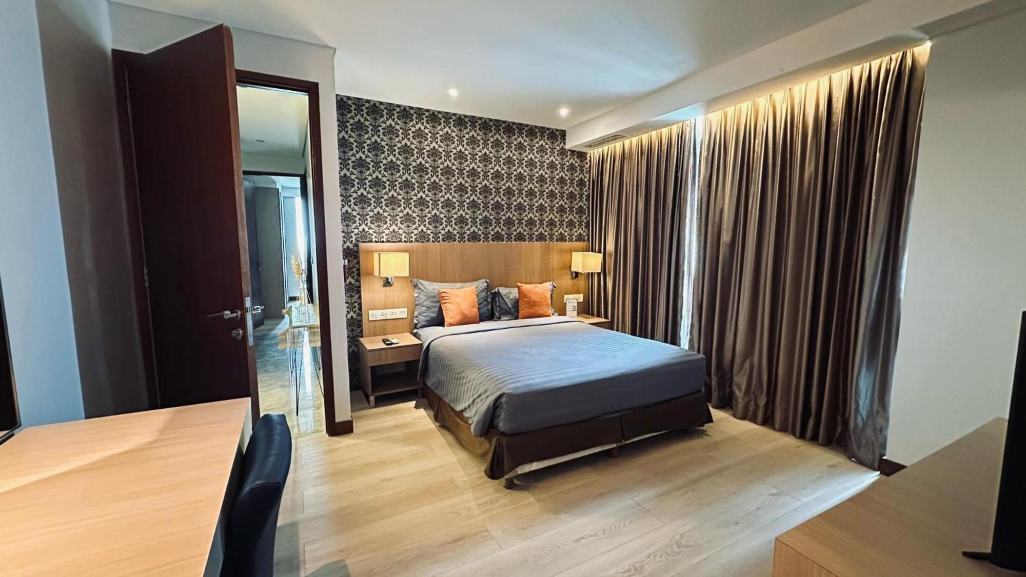 The H Tower Rasuna Suites Kuningan Jakarta By Villaloka Exterior photo